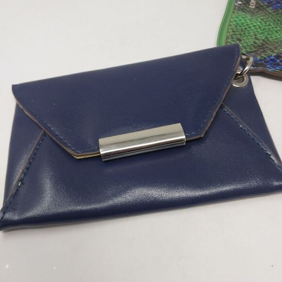 LONDON FOG WALLET/POUCHES - Picture 10 of 14